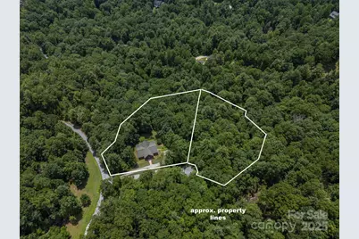 23 Jay Foster Way #22/23, Saluda, NC 28773 - Photo 38