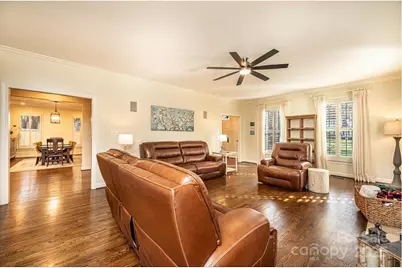 560 20th Avenue Court NW, Hickory, NC 28601 - Photo 6