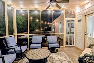 560 20th Ave Ct NW, Hickory, NC 28601 - Photo 6