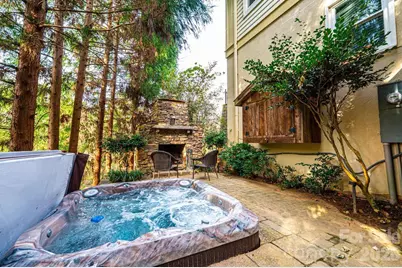 560 20th Avenue Court NW, Hickory, NC 28601 - Photo 44