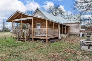 139 Clarkson Ln, Tryon, NC 28782 - Photo 8