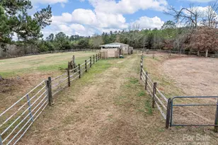 139 Clarkson Ln, Tryon, NC 28782 - Photo 48