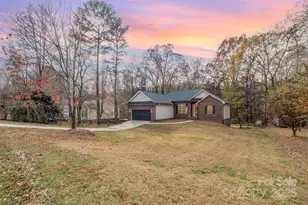 8814 Oldenburg Dr, Mount Pleasant, NC 28124 - Photo 44