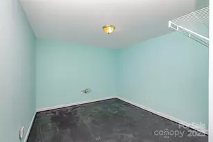 8814 Oldenburg Dr, Mount Pleasant, NC 28124 - Photo 34