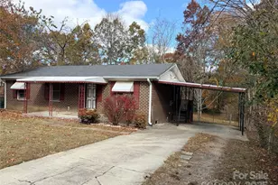 107 Aster Dr, Greer, SC 29651 - Photo 2