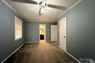 107 Aster Dr, Greer, SC 29651 - Photo 12