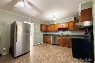 107 Aster Dr, Greer, SC 29651 - Photo 6