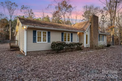 2704 Leisure Drive, Waxhaw, NC 28173 - Photo 4