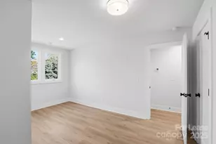 1310 Carolyn Dr, Charlotte, NC 28205 - Photo 36