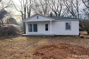 1831 13th Ave SW, Hickory, NC 28602 - Photo 2