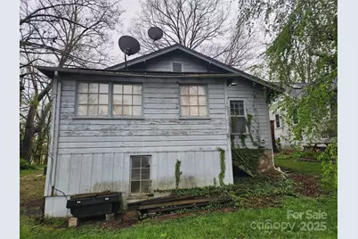 515 3rd Avenue, Hendersonville, NC 28739 - Photo 4