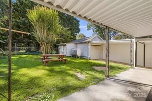 29 Oteen Park Pl, Asheville, NC 28805 - Photo 22