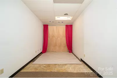 3718 Old Battleground Road, Greensboro, NC 27410 - Photo 32