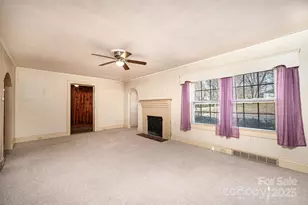 538 Salisbury Rd, Statesville, NC 28677 - Photo 8