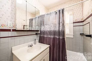 538 Salisbury Rd, Statesville, NC 28677 - Photo 24