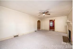 538 Salisbury Rd, Statesville, NC 28677 - Photo 6