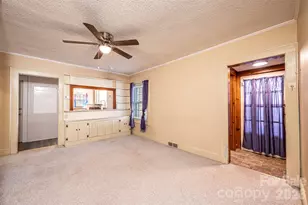 538 Salisbury Rd, Statesville, NC 28677 - Photo 10