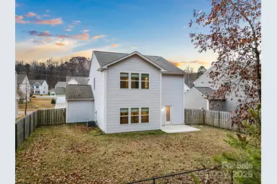 4224 Stockbrook Drive, Charlotte, NC 28215 - Photo 22