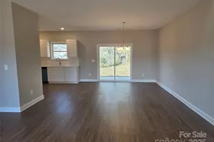 2521 Propst St, Gastonia, NC 28056 - Photo 4