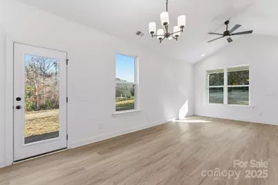 1216 Waterford Drive, Lincolnton, NC 28092 - Photo 8