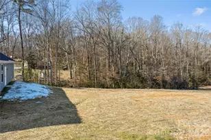 1216 Waterford Dr, Lincolnton, NC 28092 - Photo 32