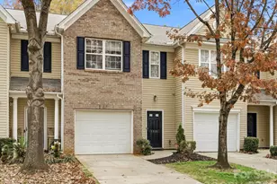 7715 Abigail Glen Dr, Charlotte, NC 28212 - Photo 2