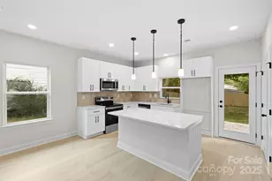 7805 Casa Loma Rd, Charlotte, NC 28269 - Photo 28