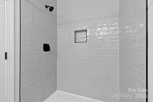 7805 Casa Loma Rd, Charlotte, NC 28269 - Photo 18