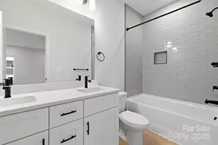 7805 Casa Loma Rd, Charlotte, NC 28269 - Photo 22