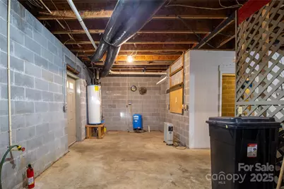 400 Three Dog Mountain Road, Bakersville, NC 28705 - Photo 30