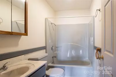 400 Three Dog Mountain Road, Bakersville, NC 28705 - Photo 26