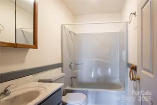 400 Three Dog Mountain Rd, Bakersville, NC 28705 - Photo 26