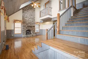 400 Three Dog Mountain Rd, Bakersville, NC 28705 - Photo 8