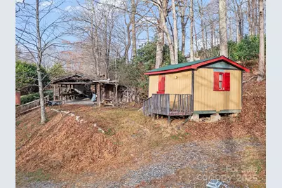 74 George Street, Spruce Pine, NC 28777 - Photo 6