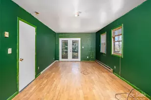 74 George St, Spruce Pine, NC 28777 - Photo 12