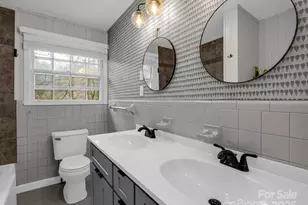 100 Sherwood Ridge Rd, Brevard, NC 28712 - Photo 18