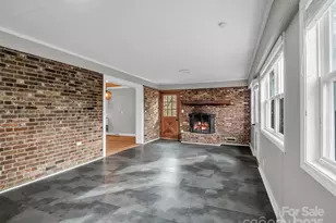 100 Sherwood Ridge Rd, Brevard, NC 28712 - Photo 16