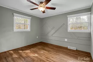 100 Sherwood Ridge Rd, Brevard, NC 28712 - Photo 20