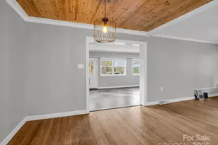 100 Sherwood Ridge Rd, Brevard, NC 28712 - Photo 12