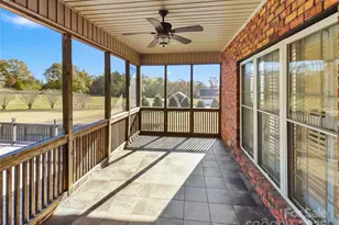 924 Ferguson Ridge Rd, Gastonia, NC 28052 - Photo 14