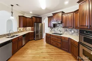 924 Ferguson Ridge Rd, Gastonia, NC 28052 - Photo 2