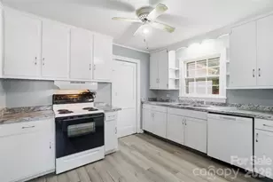 3200 Sam Wilson Rd, Charlotte, NC 28214 - Photo 16