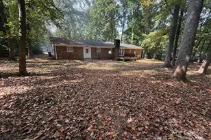 301 Montgomery Dr, Statesville, NC 28625 - Photo 12