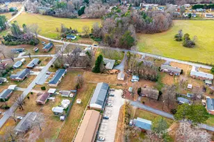 325 Sheldon St, Hudson, NC 28638 - Photo 30