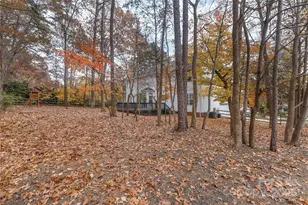 884 Clonmel Dr, Matthews, NC 28104 - Photo 40