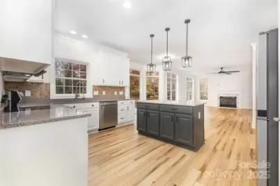 884 Clonmel Drive, Matthews, NC 28104 - Photo 14