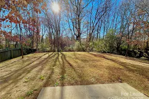 11220 Cypress View Dr, Charlotte, NC 28262 - Photo 32