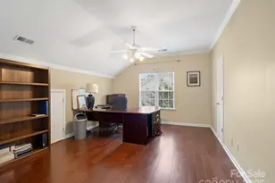 9903 Southampton Commons Dr, Charlotte, NC 28277 - Photo 24