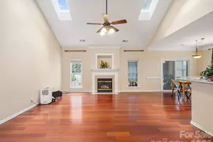 9903 Southampton Commons Dr, Charlotte, NC 28277 - Photo 10