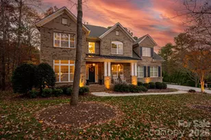 111 Stamford Ct, Mooresville, NC 28117 - Photo 2